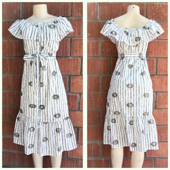 LAST ONE❗STYLE RACK Nordstrom Embroider Midi Dress - Picture 2 of 13